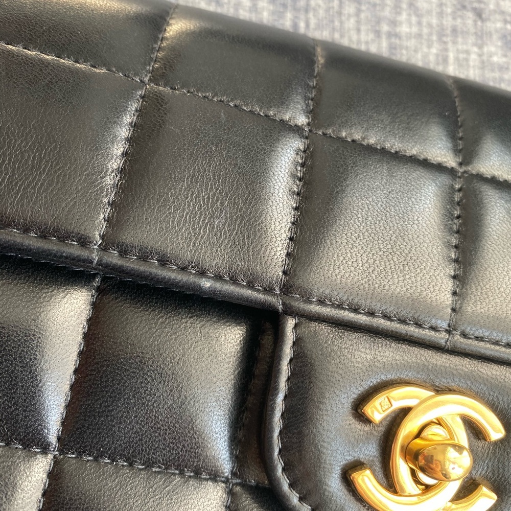 Chanel lambskin chocolate bar vintage bag east - Picture 10 of 14